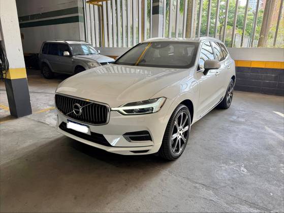 VOLVO XC60 2.0 T8 HYBRID INSCRIPTION AWD GEARTRONIC VOLVO XC60 2.0 T8 HYBRID INSCRIPTION AWD GEARTRONIC